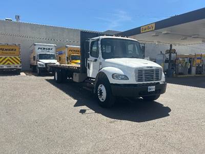 Freightliner M2 26 ft Flatbed Truck - 220HP, 6 Speed Automatic