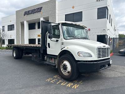 Freightliner M2 26 ft Flatbed Truck - 220HP, 6 Speed Automatic