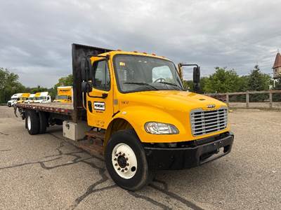 Freightliner M2 26 ft Flatbed Truck - 220HP, 7 Speed Automatic