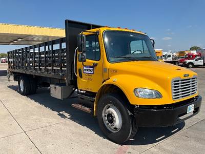 Freightliner M2 26 ft Flatbed Truck - 220HP, 7 Speed Automatic