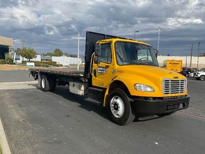 Freightliner M2 26 ft Flatbed Truck - 220HP, 6 Speed Automatic