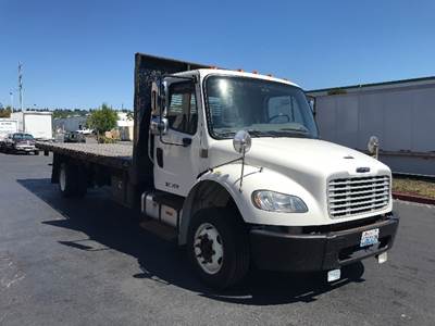 Freightliner M2 24 ft Flatbed Truck - 260HP, 6 Speed Automatic