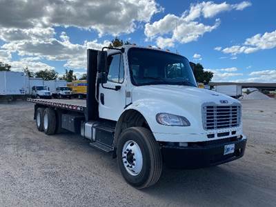 Freightliner M2 Tandem Axle Flatbed Truck - 300HP, 10 Speed Manual