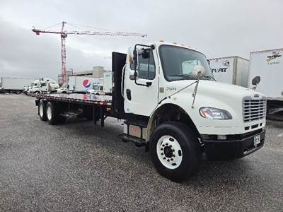 Freightliner M2 Tandem Axle 26 ft Flatbed Truck - 350HP, 6 Speed Automatic