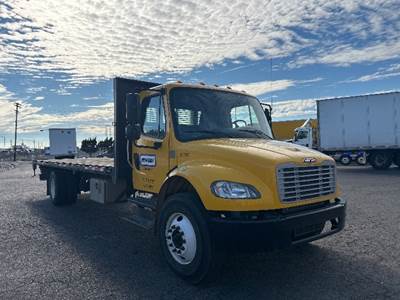 Freightliner M2 26 ft Flatbed Truck - 220HP, 7 Speed Automatic