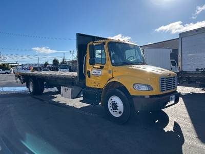Freightliner M2 Flatbed Truck - 220HP, 6 Speed Automatic