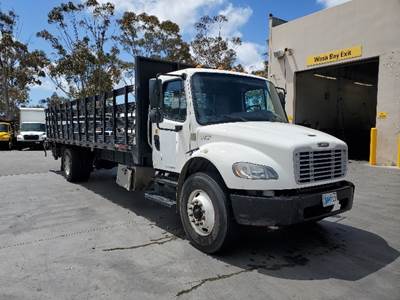 Freightliner M2 26 ft Flatbed Truck - 220HP, 6 Speed Automatic