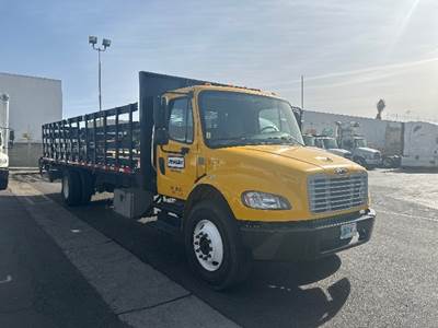 Freightliner M2 26 ft Flatbed Truck - 220HP, 7 Speed Automatic