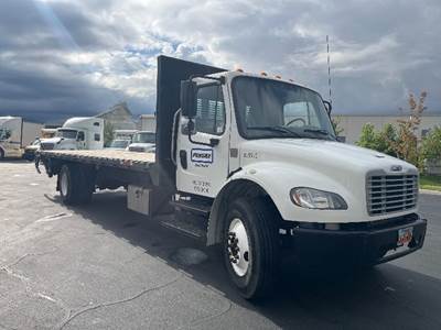 Freightliner M2 26 ft Flatbed Truck - 220HP, 6 Speed Automatic, Liftgate