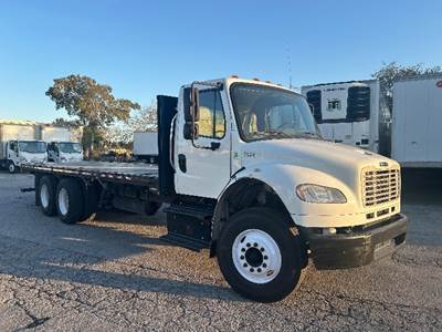 Freightliner M2 Tandem Axle Flatbed Truck - 260HP, 10 Speed Manual
