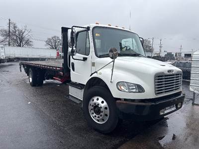 Freightliner M2 Flatbed Truck - 220HP, 6 Speed Automatic