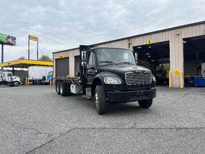 Freightliner M2 Tandem Axle Flatbed Truck - 270HP, 6 Speed Automatic