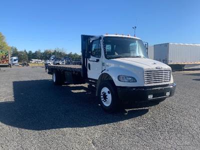 Freightliner M2 Flatbed Truck - 220HP, 6 Speed Automatic