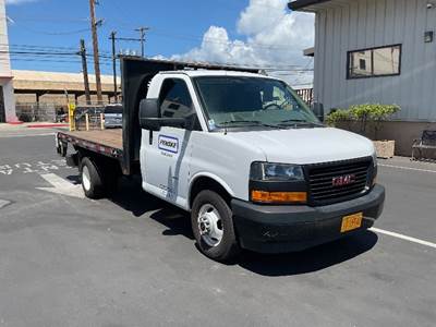 GMC G33503 Flatbed Truck - 341HP, 6 Speed Automatic
