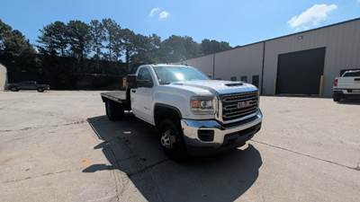 GMC Sierra Flatbed Truck - 445HP, 6 Speed Automatic