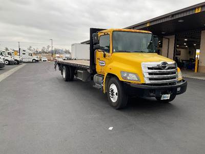 Hino 268 26 ft Flatbed Truck - 230HP, 6 Speed Automatic