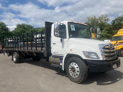 Hino 268 26 ft Flatbed Truck - 230HP, 6 Speed Automatic
