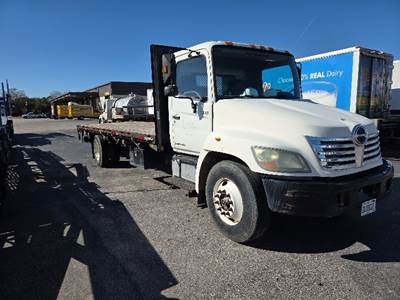 Hino 268 Flatbed Truck - 220HP