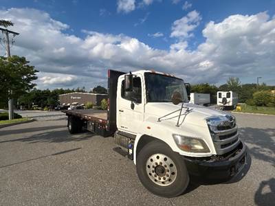 Hino 268 Flatbed Truck - 220HP, 6 Speed Automatic