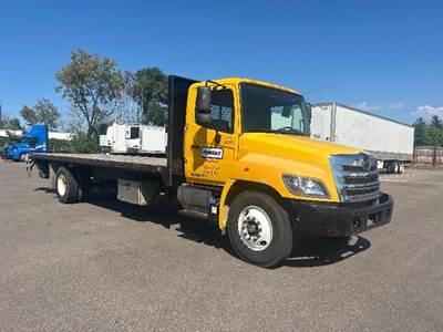 Hino 268 26 ft Flatbed Truck - 230HP, 6 Speed Automatic