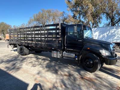 Hino 268 Flatbed Truck - 260HP, 6 Speed Automatic