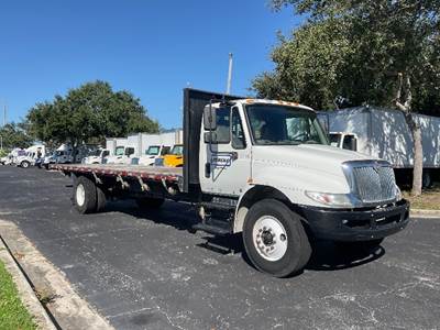 International 4300 Flatbed Truck - 200HP, 6 Speed Automatic