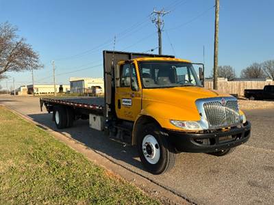 International 4300 Flatbed Truck - 220HP, 6 Speed Automatic