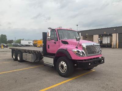International 7600 Tandem Axle 23 ft Flatbed Truck - 430HP, 10 Speed Automatic