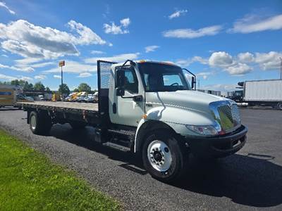 International MV607 Flatbed Truck - 220HP, 6 Speed Automatic
