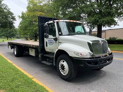 International MV607 26 ft Flatbed Truck - 220HP, 7 Speed Automatic