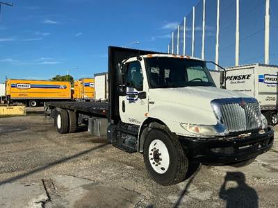 International MV607 26 ft Flatbed Truck - 220HP, 7 Speed Automatic