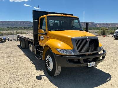 International MV607 Flatbed Truck - 220HP, 6 Speed Automatic