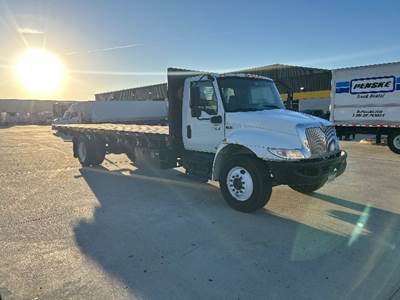 International MV607 Flatbed Truck - 220HP, 7 Speed Automatic