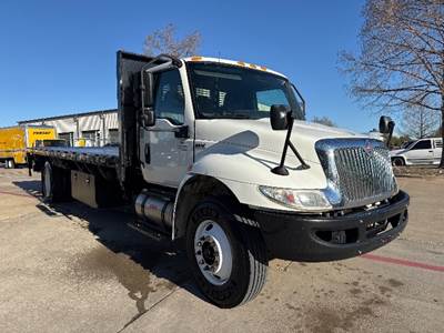International MV607 Flatbed Truck - 260HP, 6 Speed Automatic