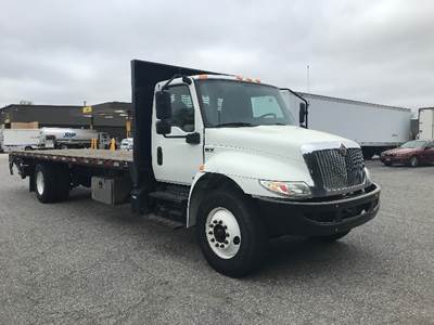 International MV607 Flatbed Truck - 220HP, 6 Speed Automatic