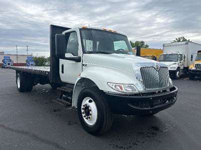 International MV607 Flatbed Truck - 220HP, 6 Speed Automatic