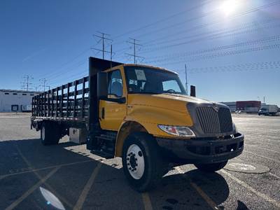 International MV607 Flatbed Truck - 220HP, 6 Speed Automatic