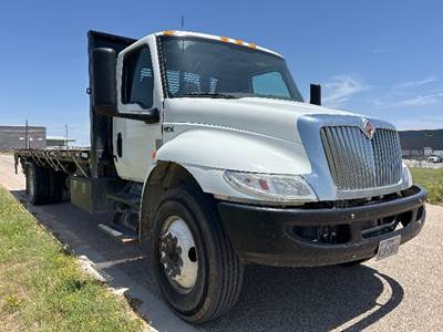 International MV607 Flatbed Truck - 220HP, 6 Speed Automatic