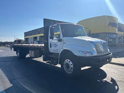 International MV607 Flatbed Truck - 220HP, 6 Speed Automatic