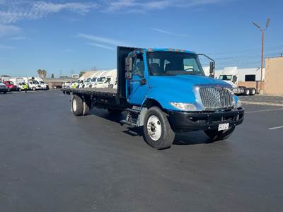 International MV607 Flatbed Truck - 220HP, 7 Speed Automatic