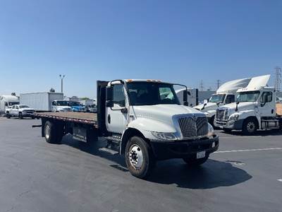 International MV607 Flatbed Truck - 220HP, 7 Speed Automatic