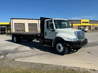 International MV607 Flatbed Truck - 220HP, 6 Speed Automatic