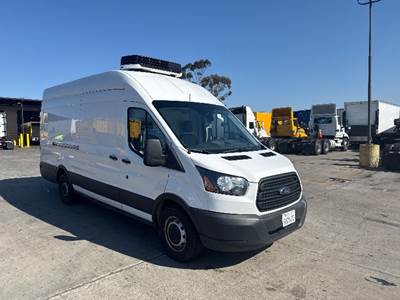 Ford Transit 350 Refrigerated Truck - 185HP, 6 Speed Automatic