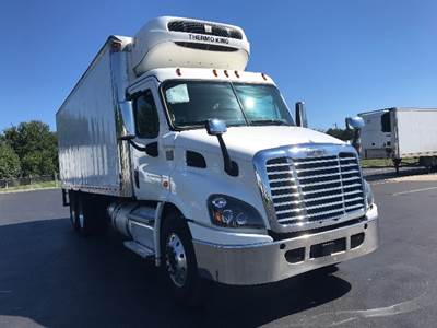 Freightliner Cascadia 113 Refrigerated Truck - 410HP, 12 Speed Automatic, Thermo King T1280R