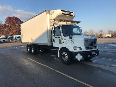 Freightliner M2 112 Refrigerated Truck - 350HP, 10 Speed Automatic, Thermo King T880R-50