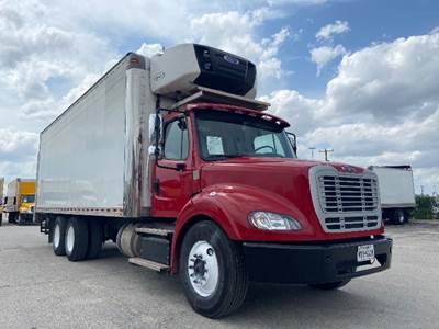 Freightliner M2 112 Refrigerated Truck - 450HP, 10 Speed Automatic, Carrier SUPRA960