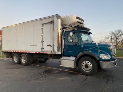 Freightliner M2 112 Refrigerated Truck - 410HP, 10 Speed Manual, Thermo King T1080R30