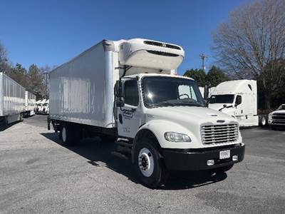 Freightliner M2 24 ft Refrigerated Truck - 220HP, 6 Speed Automatic, Thermo King T880S-50