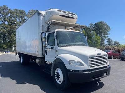 Freightliner M2 24 ft Refrigerated Truck - 220HP, 7 Speed Automatic, Thermo King T680R-50