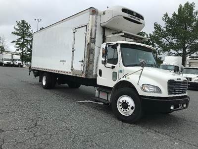 Freightliner M2 26 ft Refrigerated Truck - 240HP, 6 Speed Automatic